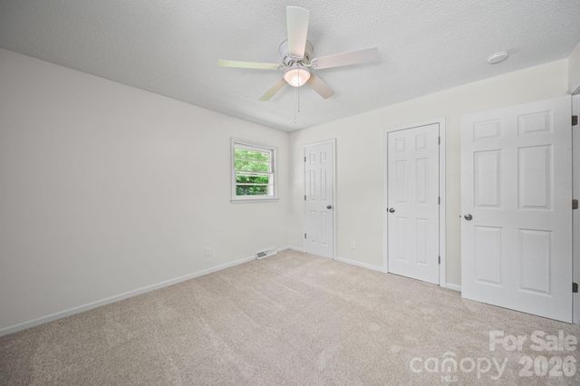 240 Nila Dawn Avenue, Gastonia, NC 28052