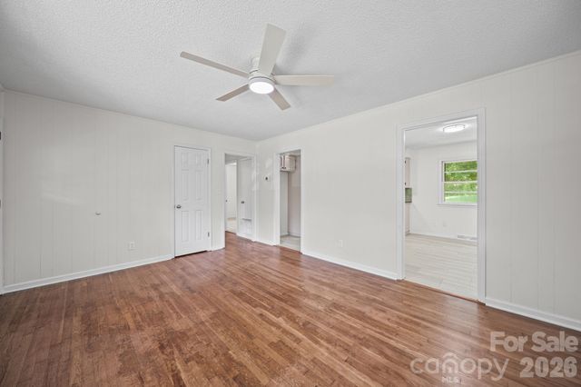 240 Nila Dawn Avenue, Gastonia, NC 28052