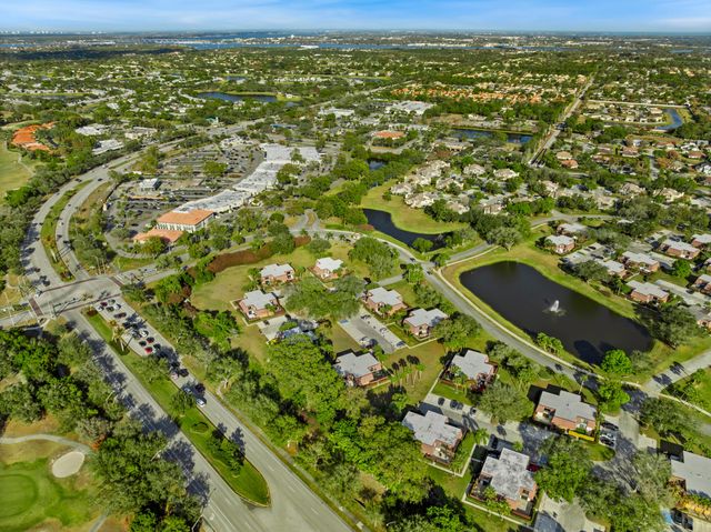 2930 SW Sunset Trace Circle, Palm City, FL 34990