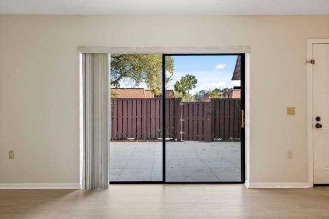 2930 SW Sunset Trace Circle, Palm City, FL 34990