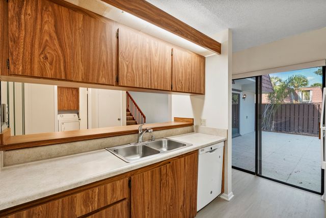 2930 SW Sunset Trace Circle, Palm City, FL 34990