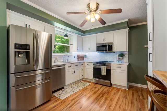4817 Matterhorn Dr, Old Hickory, TN 37138