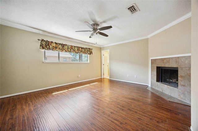 13882 Hollowgreen Drive 810, Houston, TX 77082