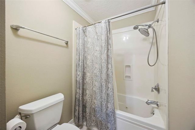 13882 Hollowgreen Drive 810, Houston, TX 77082