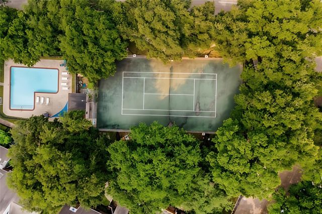 13882 Hollowgreen Drive 810, Houston, TX 77082