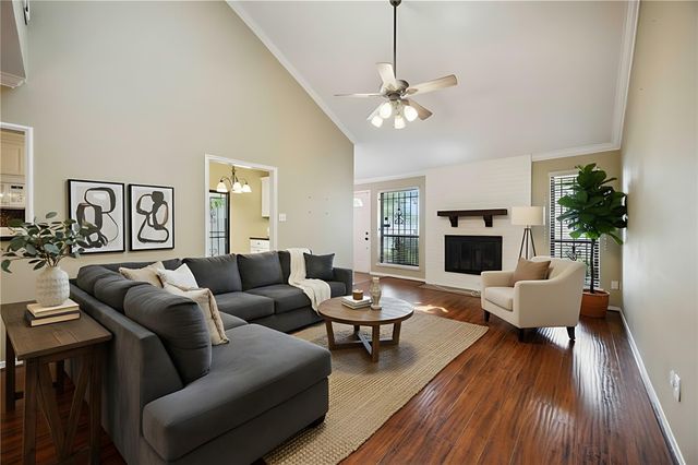 13882 Hollowgreen Drive 810, Houston, TX 77082