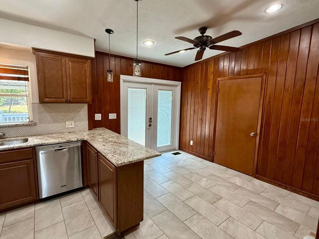 2819 ROGAN ROAD, Orlando, FL 32812