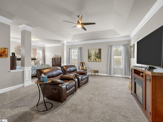 190 Colfax Drive, Boiling Springs, SC 29316