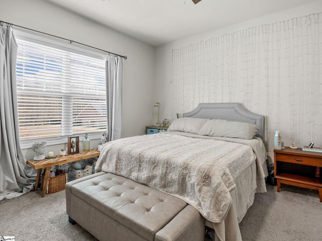 190 Colfax Drive, Boiling Springs, SC 29316