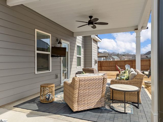 190 Colfax Drive, Boiling Springs, SC 29316