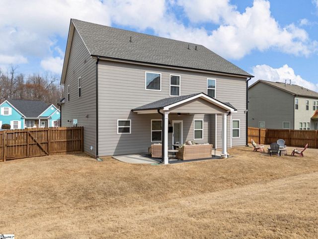 190 Colfax Drive, Boiling Springs, SC 29316