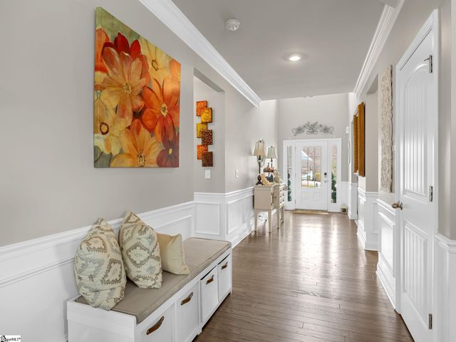 190 Colfax Drive, Boiling Springs, SC 29316