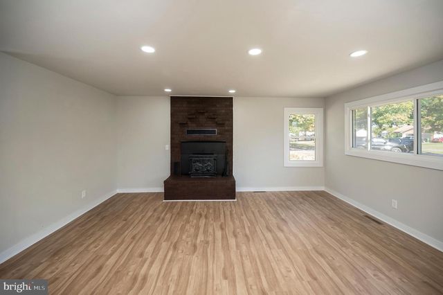 12008 ANDORA DR, Fredericksburg, VA 22407