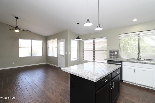 1816 E Morgan Drive, Gilbert, AZ 85295