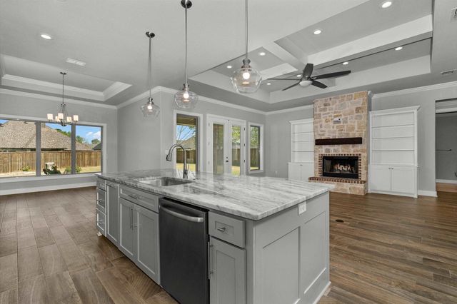 223 Saddle Brook Circle, Hallsville, TX 75650