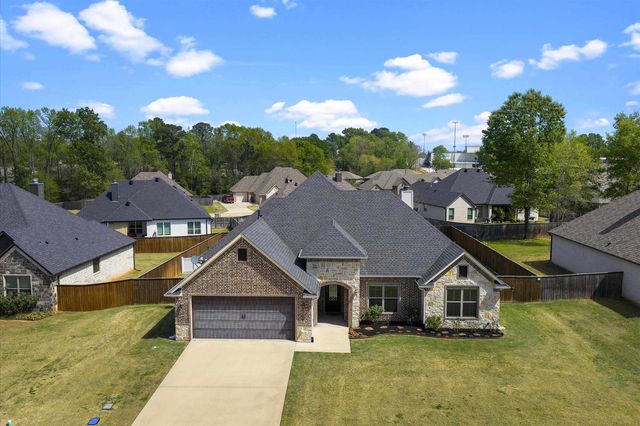 223 Saddle Brook Circle, Hallsville, TX 75650