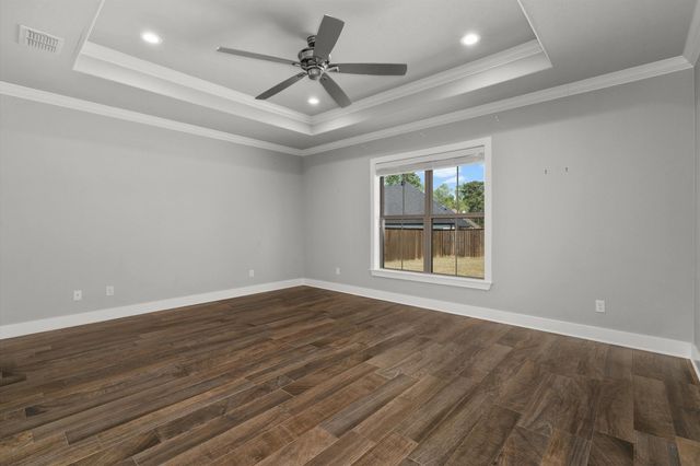 223 Saddle Brook Circle, Hallsville, TX 75650