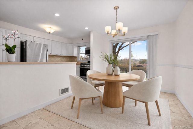 73 Ewart Street, Scarsdale, NY 10583