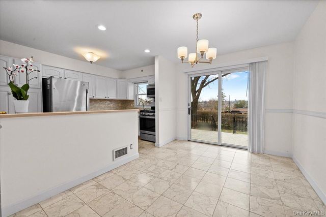 73 Ewart Street, Scarsdale, NY 10583