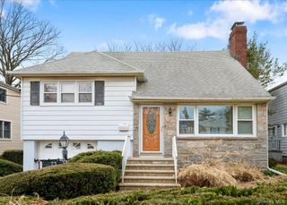 73 Ewart Street, Scarsdale, NY 10583