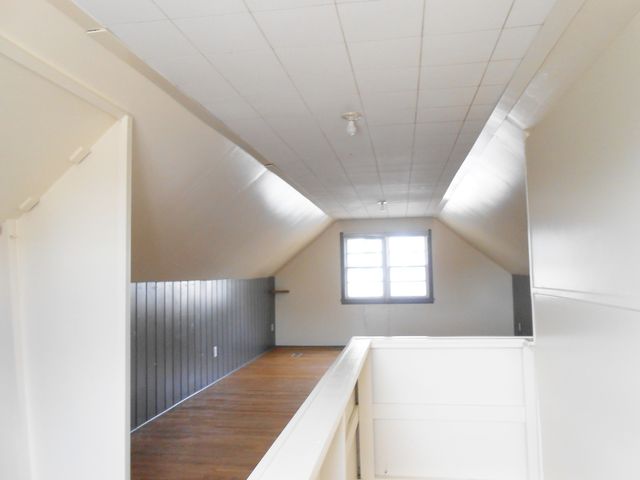 1548 W CENTRAL PARK Avenue, Davenport, IA 52804