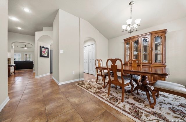 23555 Fairway, San Antonio, TX 78258