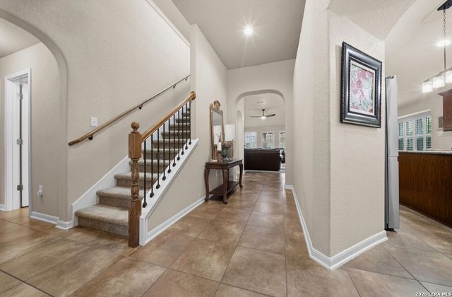 23555 Fairway, San Antonio, TX 78258