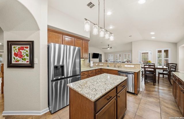 23555 Fairway, San Antonio, TX 78258