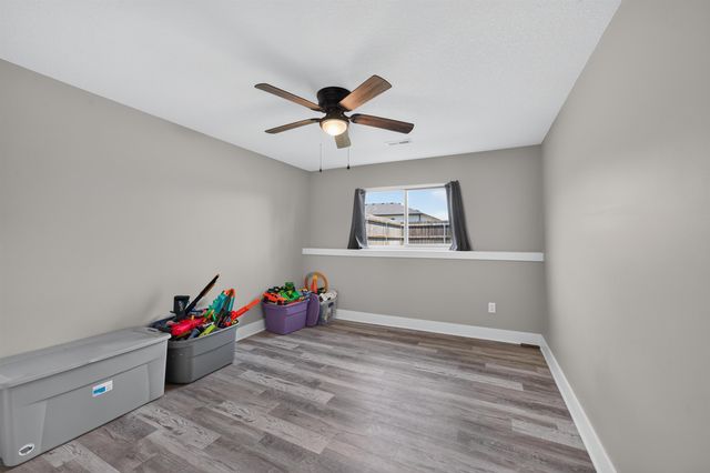 5104 W 46th St S, Wichita, KS 67215