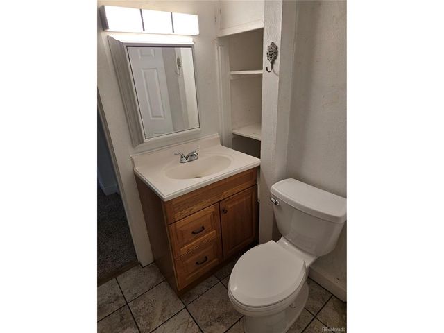 2350 Garland St, Lakewood, CO 80215