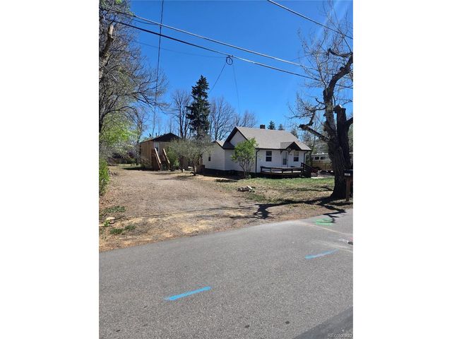 2350 Garland St, Lakewood, CO 80215