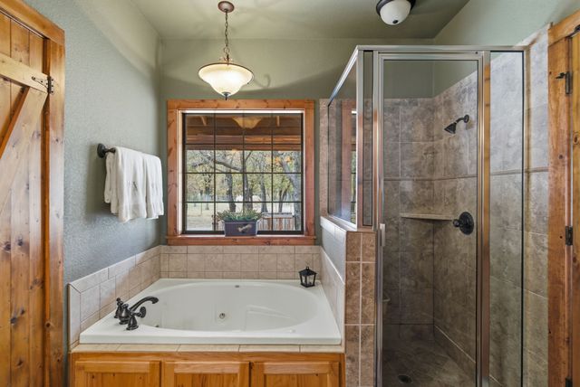 456 Prickly Pear Trail, Gordon, TX 76453