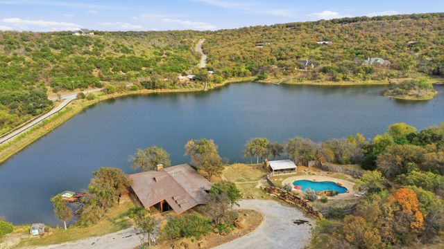 456 Prickly Pear Trail, Gordon, TX 76453
