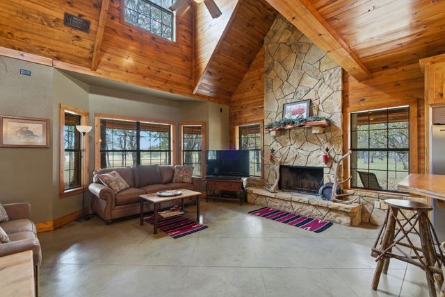 456 Prickly Pear Trail, Gordon, TX 76453