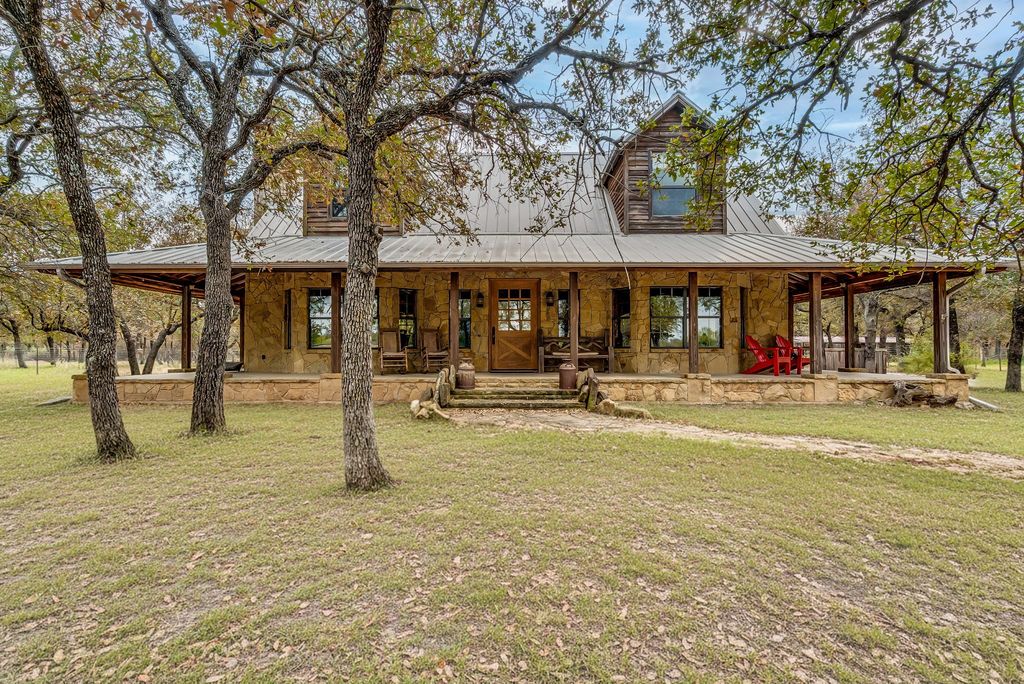 456 Prickly Pear Trail, Gordon, TX 76453