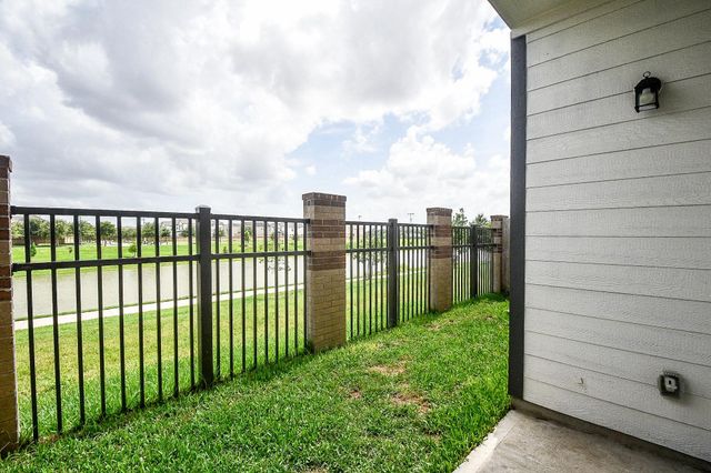 10047 Cloud Mist Drive, Houston, TX 77080