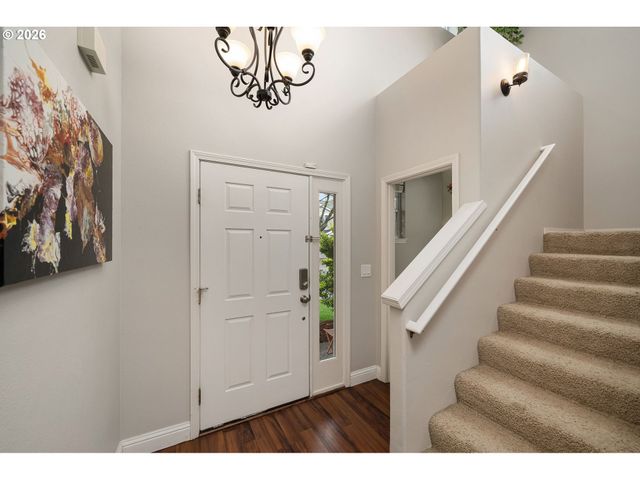 8330 Sw NORFOLK Ln, Portland, OR 97224