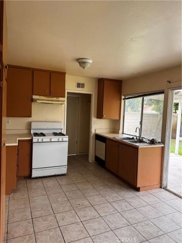 11610 Gonsalves Street, Cerritos, CA 90703