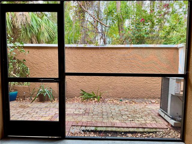 14922 PAR CLUB CIRCLE, Tampa, FL 33618