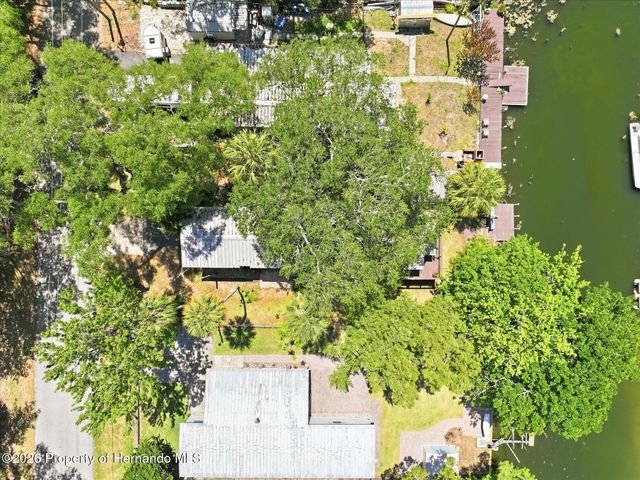 6169 Waverly Road, Weeki Wachee, FL 34607