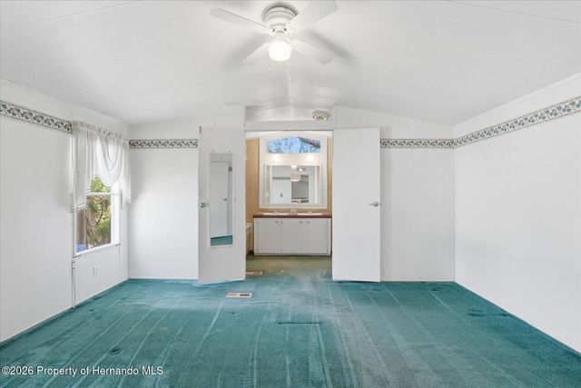 6169 Waverly Road, Weeki Wachee, FL 34607