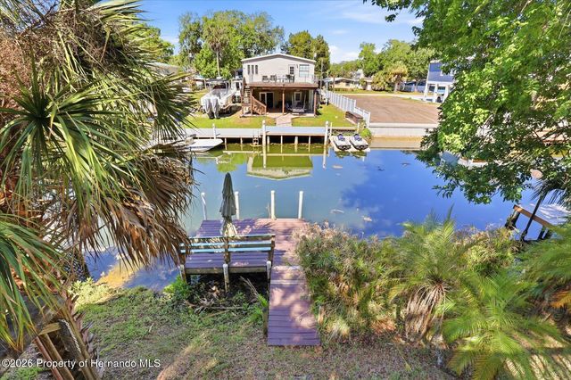6169 Waverly Road, Weeki Wachee, FL 34607