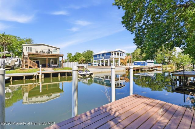 6169 Waverly Road, Weeki Wachee, FL 34607