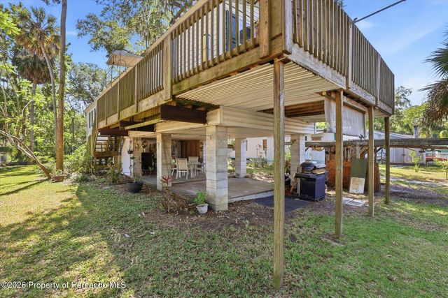 6169 Waverly Road, Weeki Wachee, FL 34607