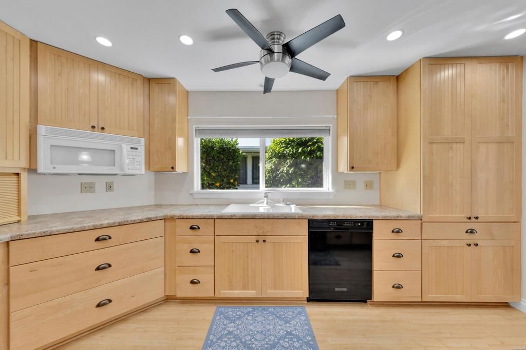 Image 13 of property listing at 9255 N Magnolia Ave Spc 235, Santee, CA 92071