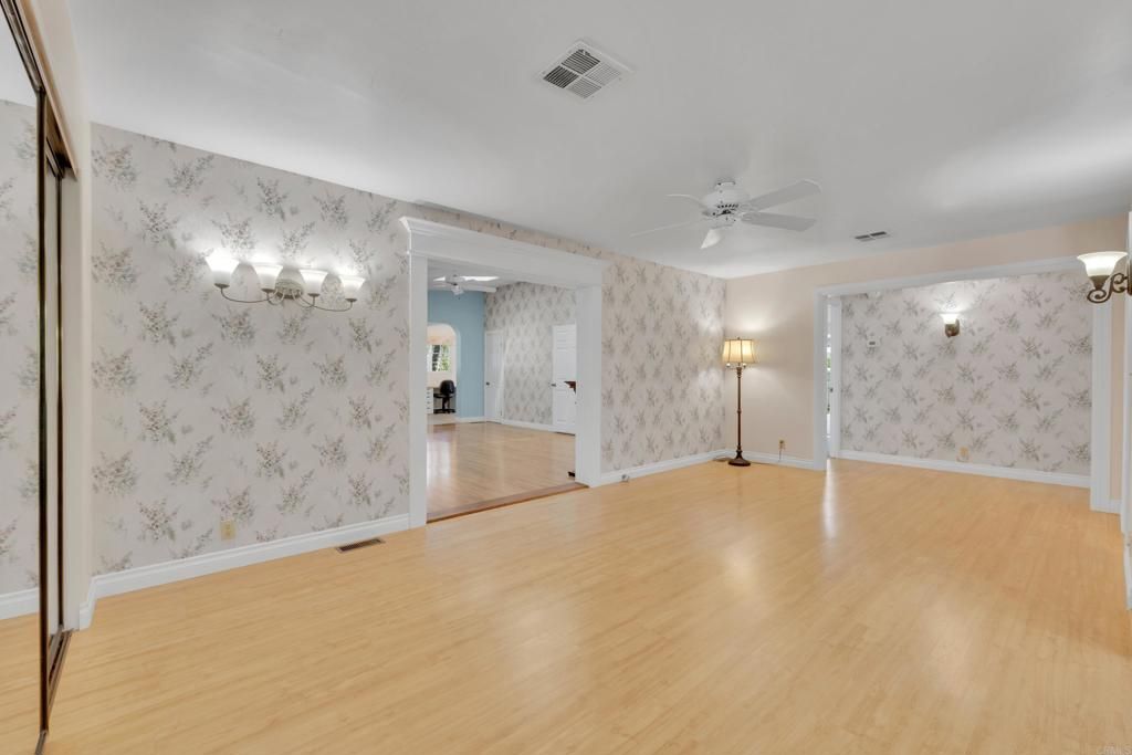 Image 14 of property listing at 9255 N Magnolia Ave Spc 235, Santee, CA 92071