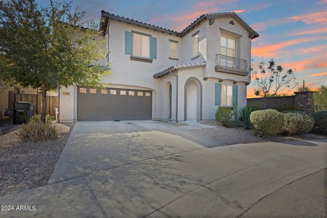 130 N BAY Drive, Gilbert, AZ 85233