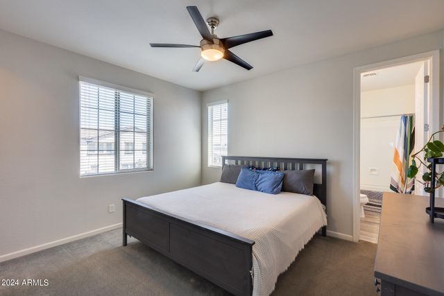 130 N BAY Drive, Gilbert, AZ 85233