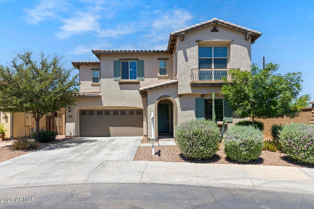 130 N BAY Drive, Gilbert, AZ 85233 — photo 3