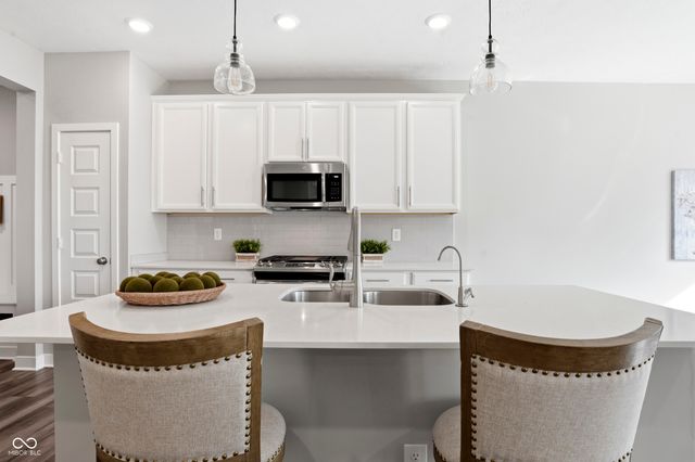 18974 Beverly Shones Lane, Noblesville, IN 46062